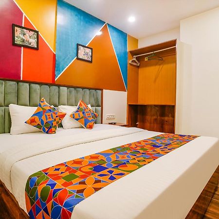 Fabhotel Twigo Inn Мумбаи Экстерьер фото