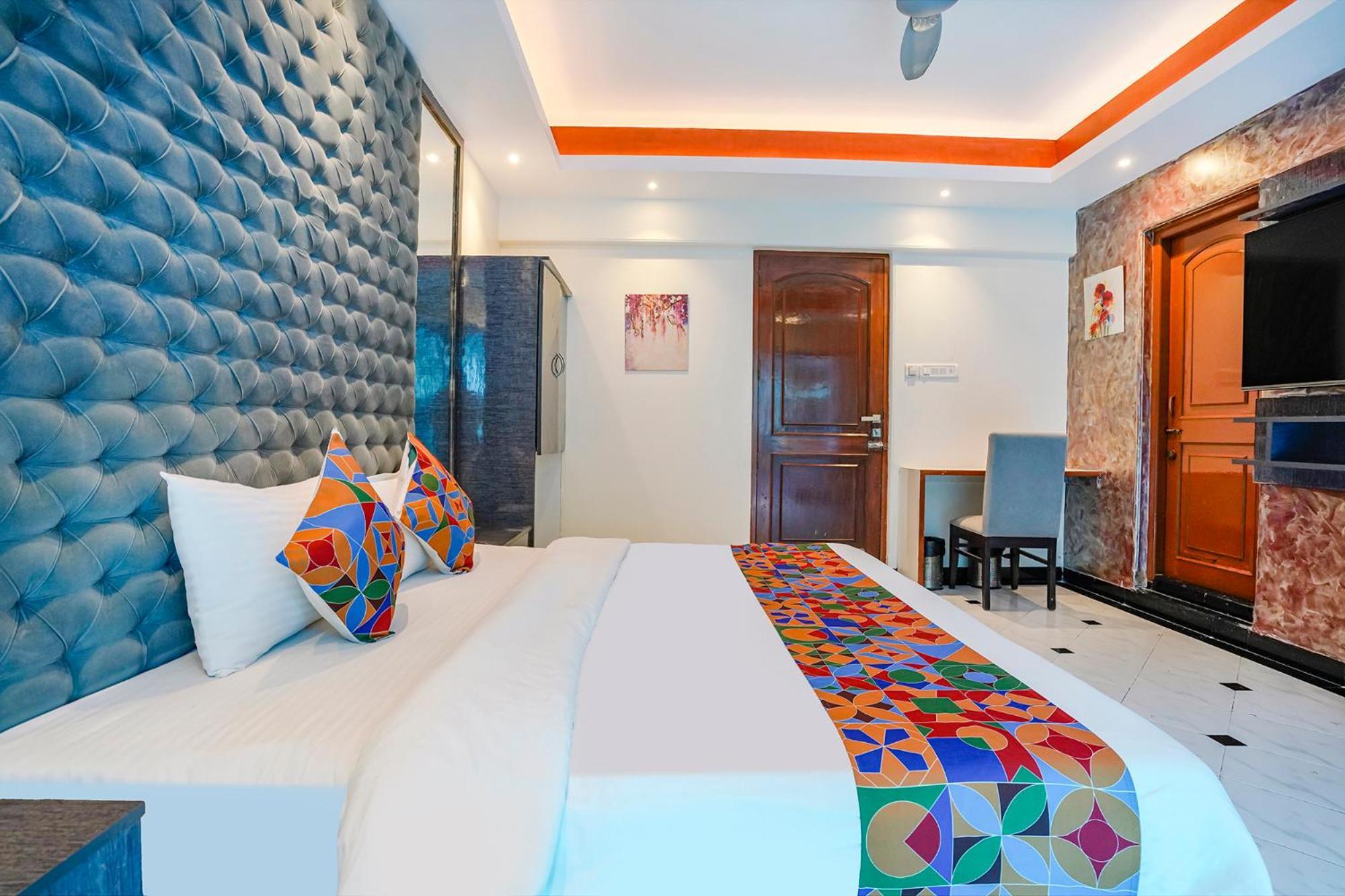 Fabhotel Twigo Inn Мумбаи Экстерьер фото