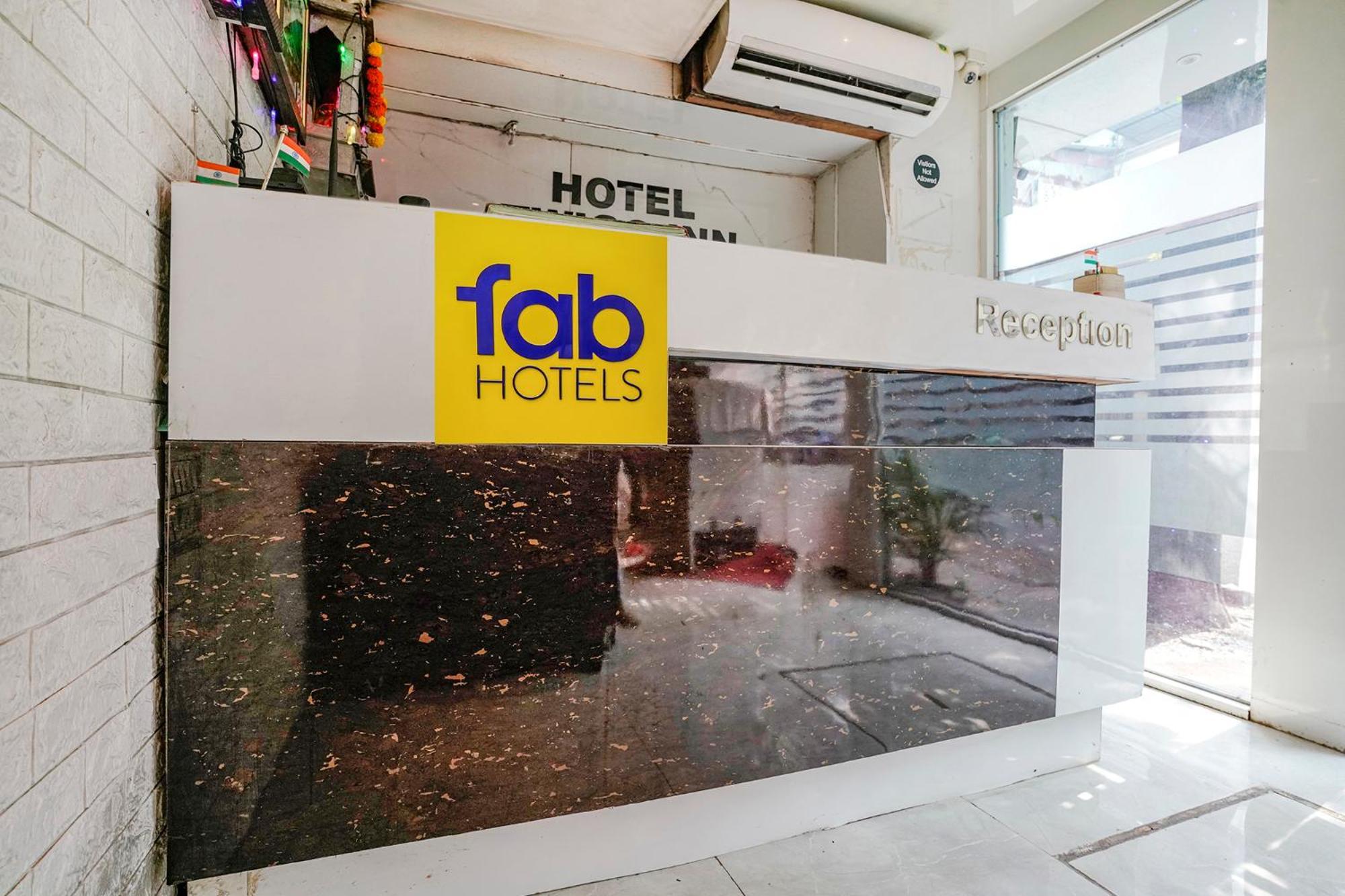 Fabhotel Twigo Inn Мумбаи Экстерьер фото